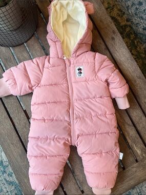 Cozy Pink Hooded Baby One-Piece Snowsuit
